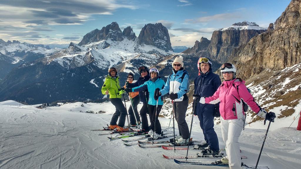 Alpen Hotel Corona Vigo di Fassa Exterior foto